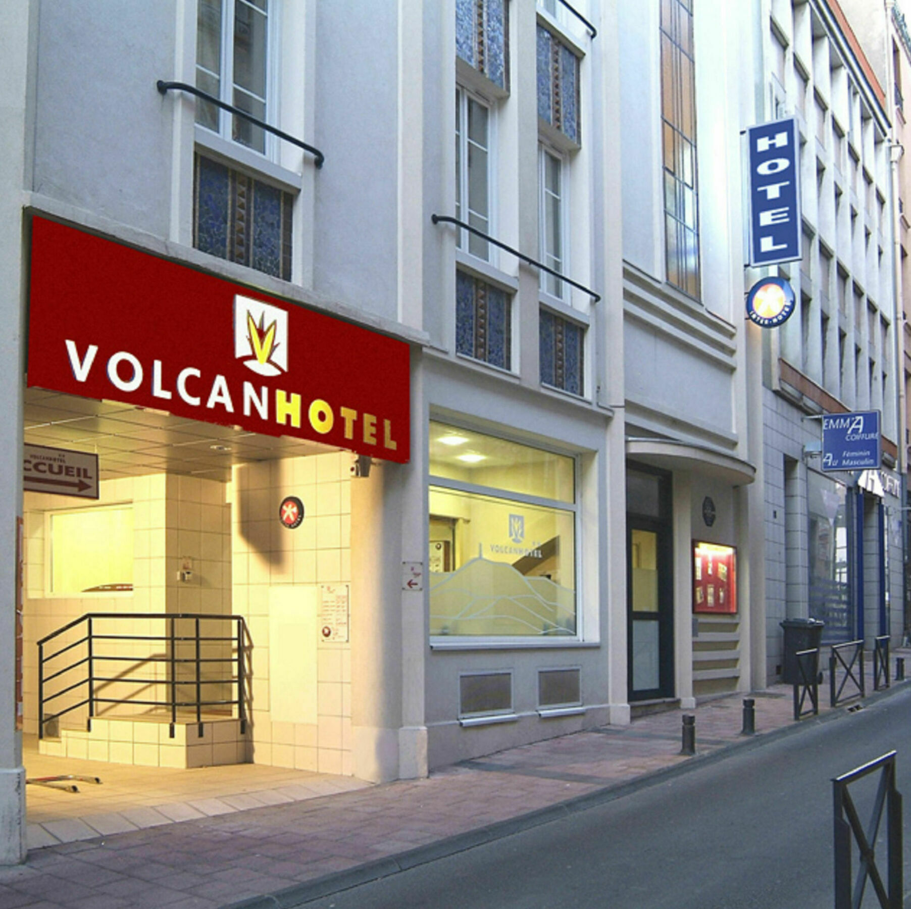 Inter Hotel Volcan Hotel Clermont-Ferrand Bagian luar foto